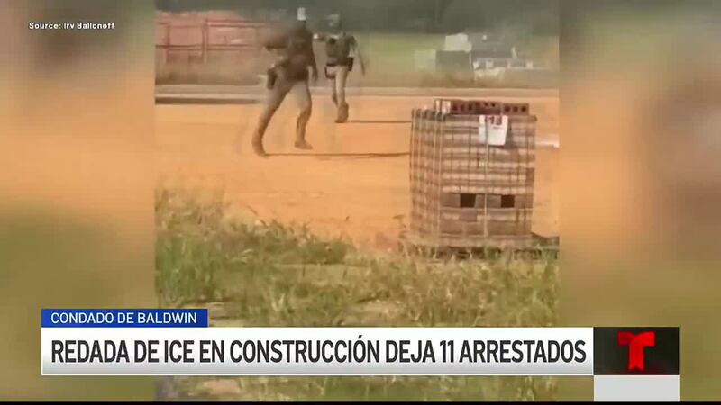 Una redada en la construcción de una escuela en el sur de Alabama dejó 11 trabajadores...