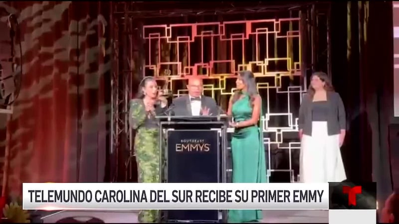 Telemundo Carolina del Sur recibe su primer Emmy.